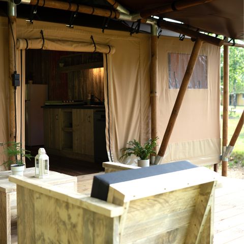 TENTE TOILE ET BOIS 6 personnes - Safari Prestige Plus 6pers 3ch 1SDB 49m²