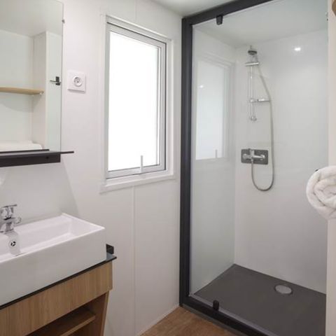 MOBILHOME 4 personnes - Nest29  30,8 m²- 2 chambres + Terrasse couverte + TV