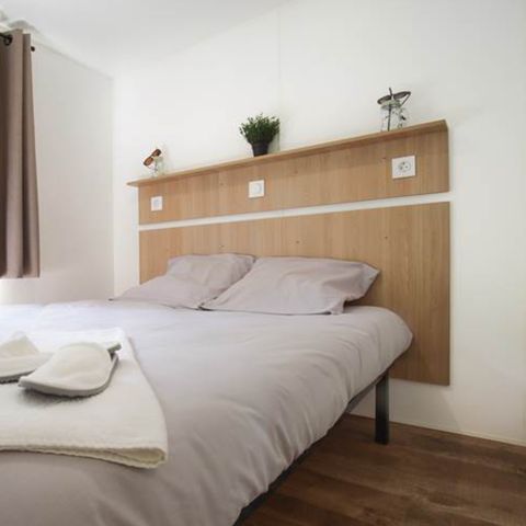 MOBILHOME 4 personnes - Nest29  30,8 m²- 2 chambres + Terrasse couverte + TV