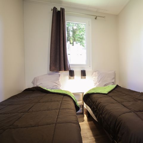 LODGE 4 personnes - Lodge Family 34,02 m² - 2 chambres + Terrasse + TV