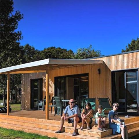 LODGE 4 personnes - Lodge Serenity 33,9 m² - 2 chambres + 2 SDB + Terrasse + TV