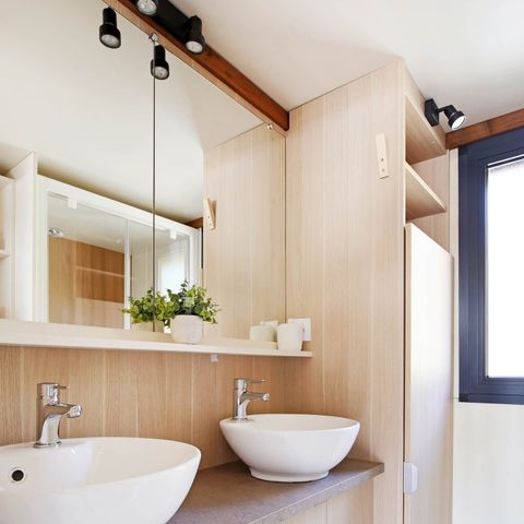 CHALET 4 personnes - Chalet Portland 35 m² - 3 chambres + Terrasse couverte + TV
