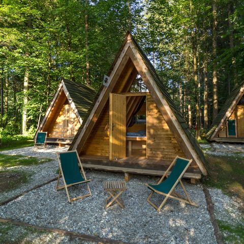HÉBERGEMENT INSOLITE 3 personnes - Glamping Hut Forest Bed