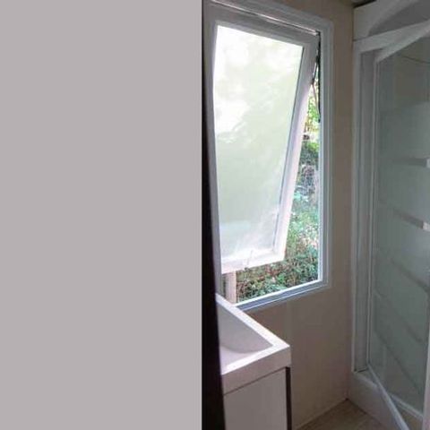 MOBILHOME 4 personnes - 2 chambres 4 personnes terrasse intégrée sans Clim