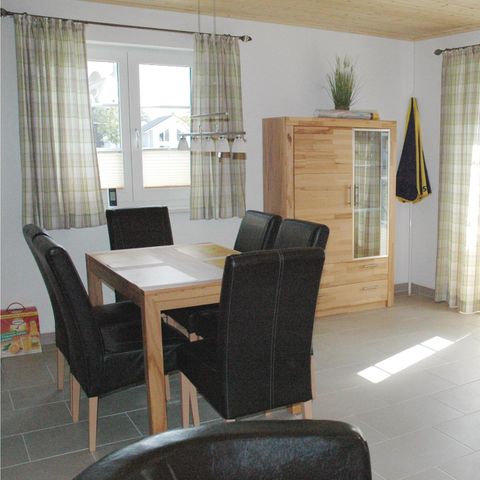 BUNGALOW 6 personnes - DMR605