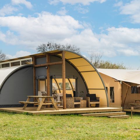 LODGE 5 personnes - Panorama avec sanitaires privés