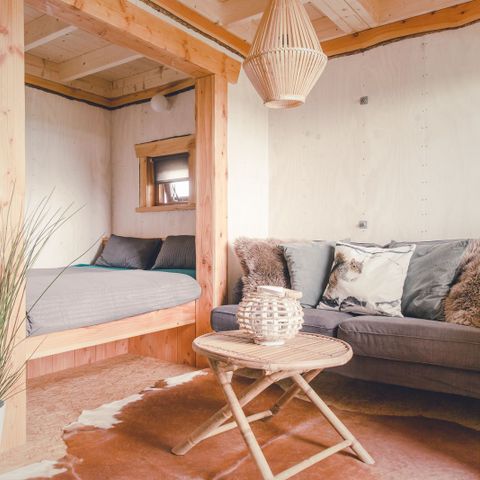 HÉBERGEMENT INSOLITE 5 personnes - Maison dans les arbres