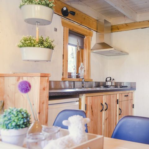 HÉBERGEMENT INSOLITE 5 personnes - Maison dans les arbres