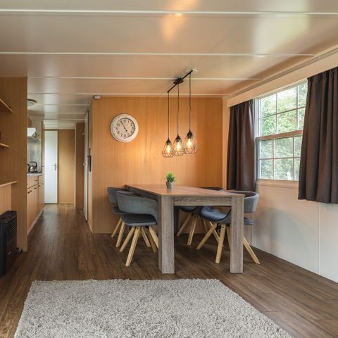 BUNGALOW 4 personnes - Bungalow de base avec bain à remous