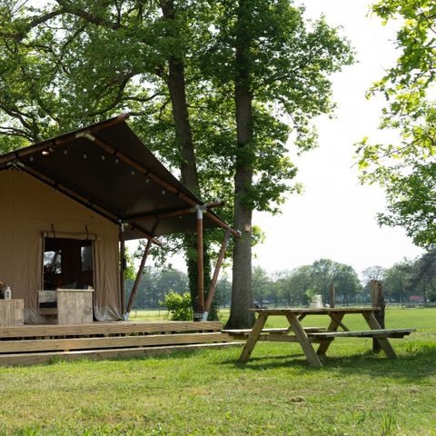 Tente en toile et en bois 8 personnes - Tente safari avec sanitaires privés | 8 personnes