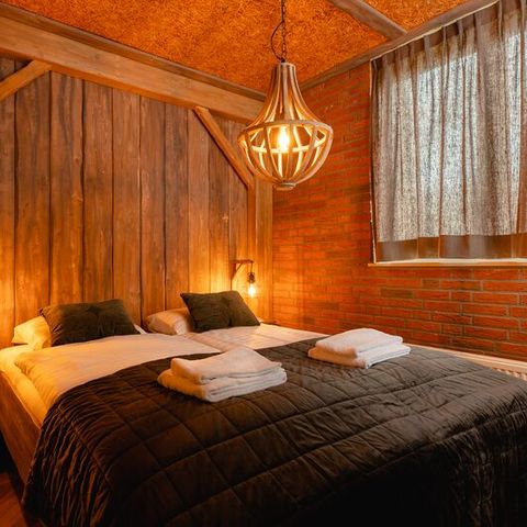 Bungalow 8 personnes - Pour enfants avec bain à remous