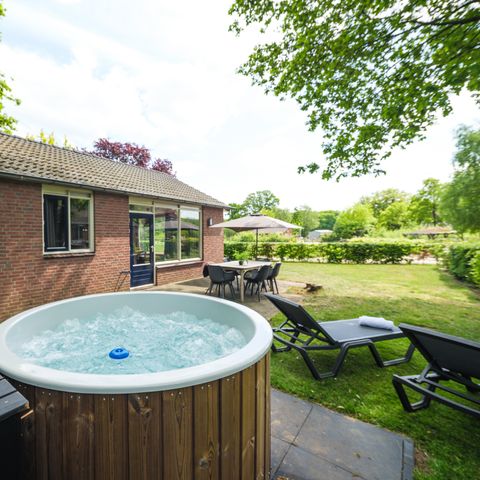 Bungalow 6 personnes - Bungalow pour enfants avec bain à remous