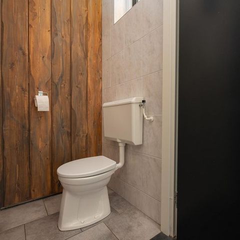 Bungalow 8 personnes - Pour enfants adapté à la "ferme" avec bain bouillonnant
