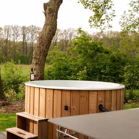BUNGALOW 4 personnes - Wellness Boutique baby avec bain moussant + chambre bébé