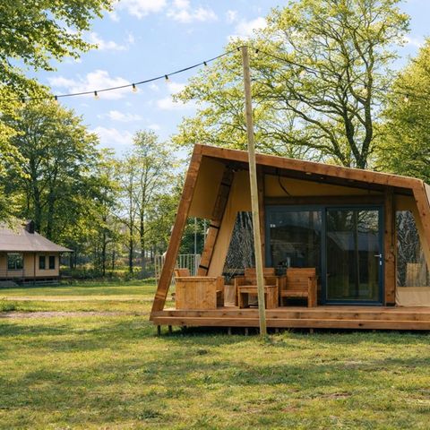 Tente en toile et en bois 5 personnes - Tente tribu avec sanitaires privés