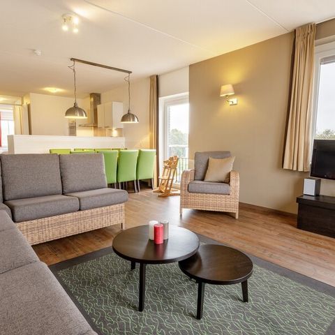 APPARTEMENT 8 personnes - Suite VIP avec vue sur le fleuve EH908