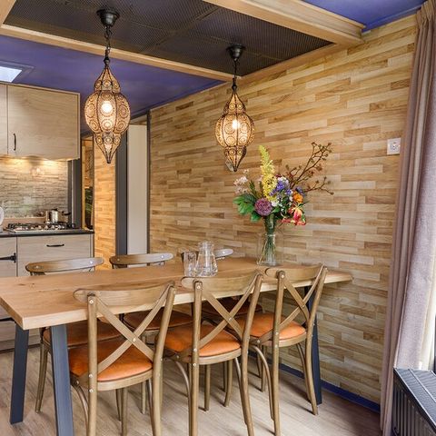 HÉBERGEMENT INSOLITE 6 personnes - Aventure EH1543