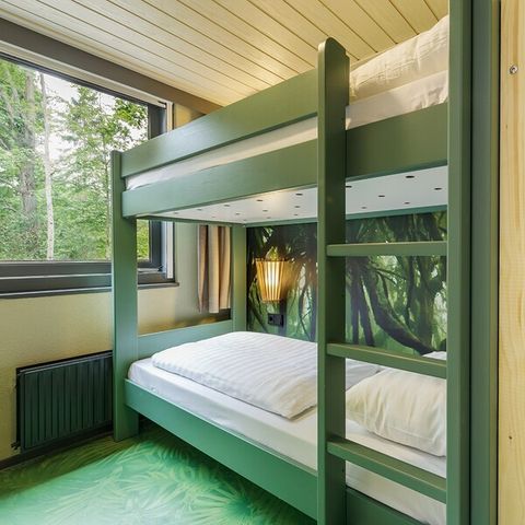 HÉBERGEMENT INSOLITE 6 personnes - Aventure EH1543