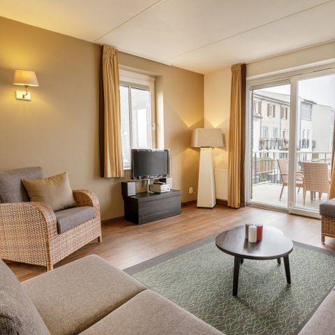 APPARTEMENT 6 personnes - Suite VIP avec vue sur le fleuve EH906