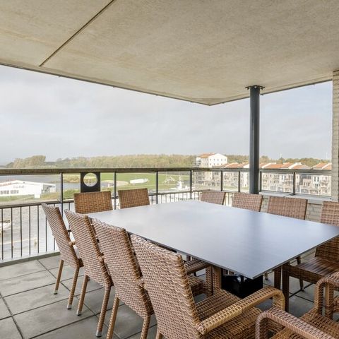 MAISON 12 personnes - Suite au bord de l'eau VIP EH912