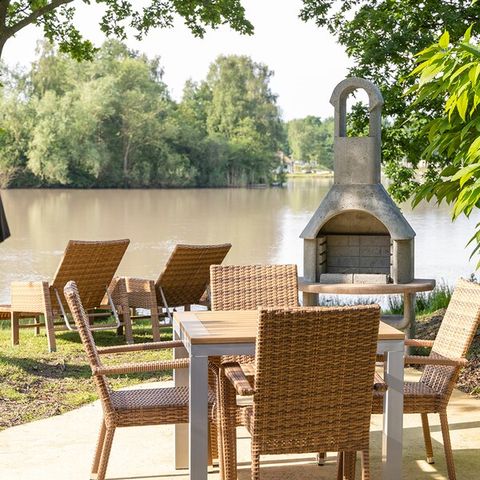 BUNGALOW 2 personnes - VIP HH2482