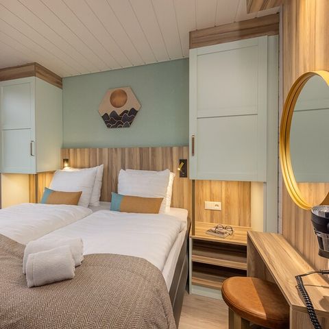 BUNGALOW 4 personnes - VIP MD2432