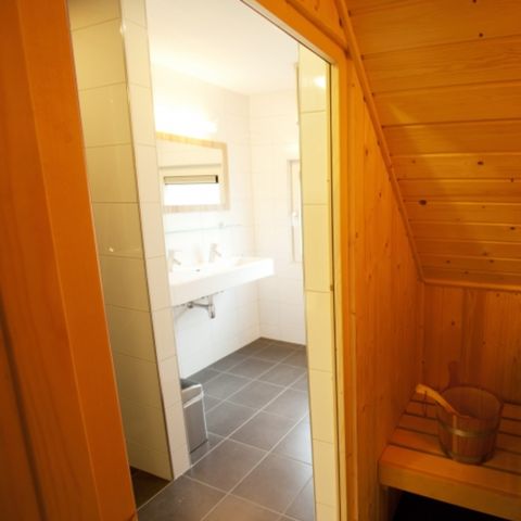 MAISON 10 personnes - 10EL1