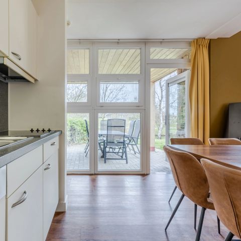 Bungalow 8 personnes - 8C1