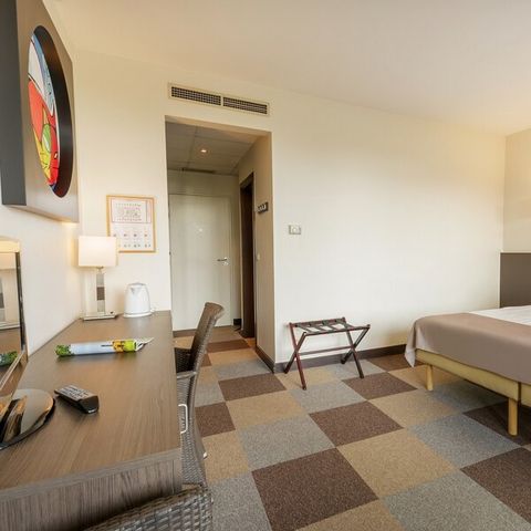 CHAMBRE 2 personnes - Chambre d'hôtel KM546