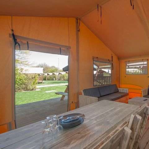 TENTE TOILE ET BOIS 6 personnes