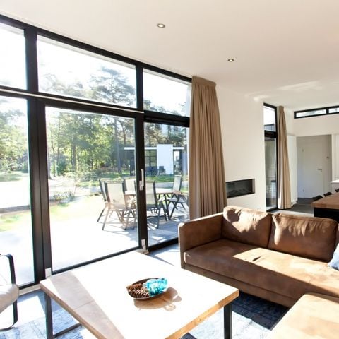 BUNGALOW 4 personnes - Cube Exclusif