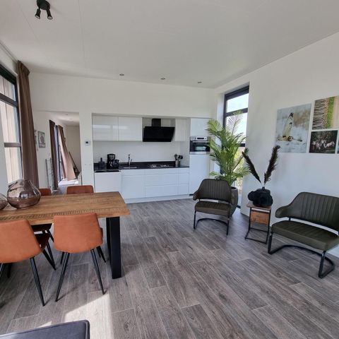 BUNGALOW 4 personnes - Cube Maximum