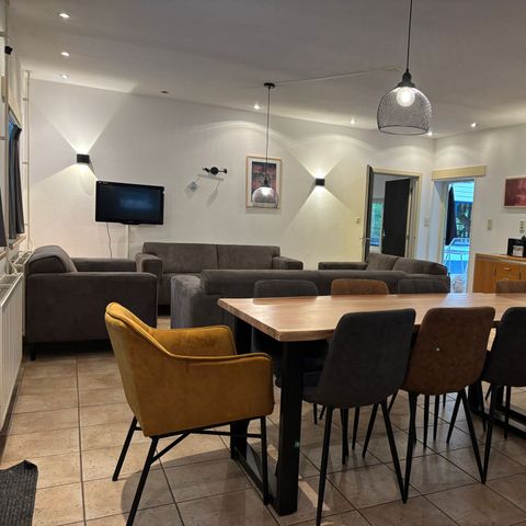 MAISON 32 personnes