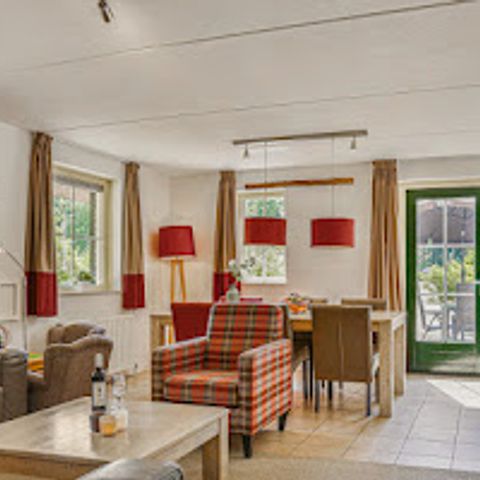 MAISON 6 personnes - Ferme pour enfants 6DLK (max. 4 adultes et 2 enfants)