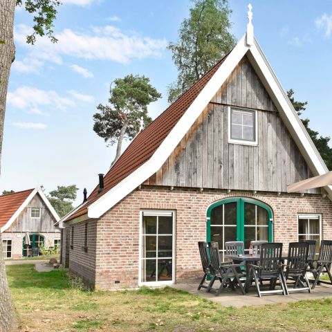 BUNGALOW 8 personnes - 8C