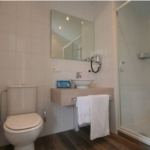 CHALET 2 personnes - Chambre d'hôtel