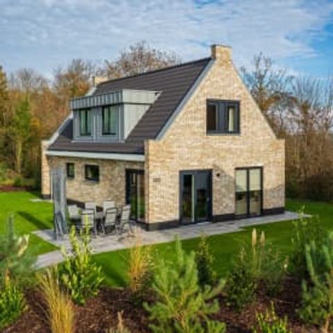 VILLA 6 personnes - Luxe villa Comfort 1-6 p