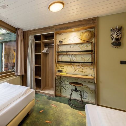 HÉBERGEMENT INSOLITE 6 personnes - Aventure HB1942