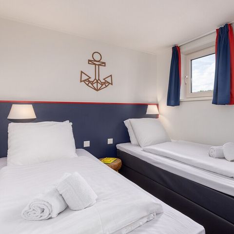 Hébergement 4 personnes - Bateau-maison KV2141