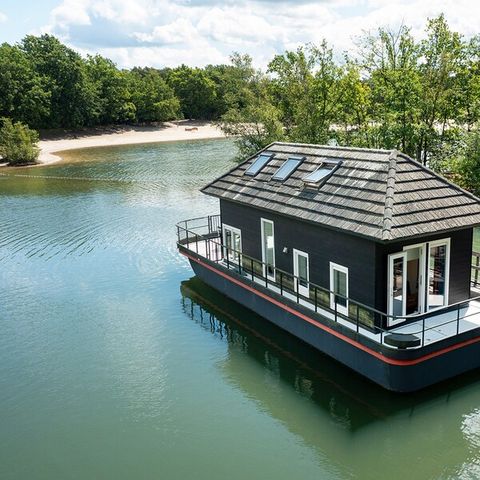 Hébergement 4 personnes - Bateau-maison KV2140