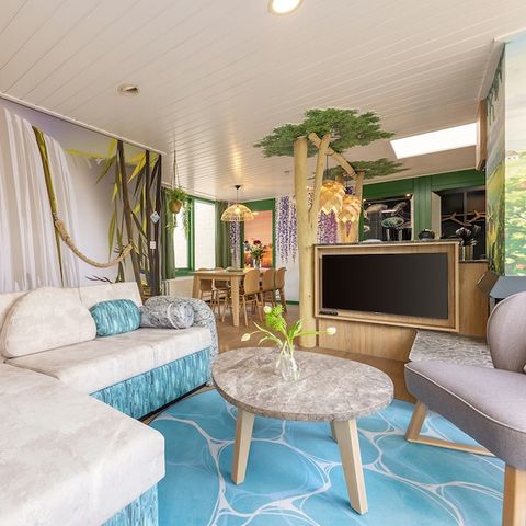 HÉBERGEMENT INSOLITE 6 personnes - Merveilles de la nature VM2543