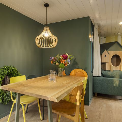 HÉBERGEMENT INSOLITE 4 personnes - Animaux dans la forêt EP1291