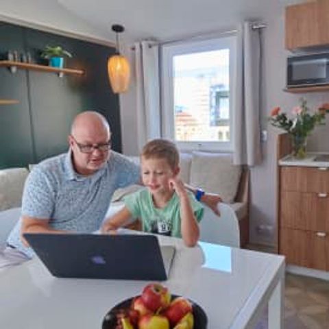 MOBILHOME 4 personnes - Elégance 2 chambres terrasse