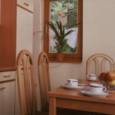 BUNGALOW 4 personnes - Maison de vacances indépendante avec un poêle à bois, dans le Bruchttal