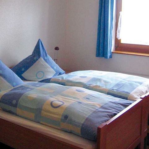 BUNGALOW 3 personnes - Appartement confortable avec four, situé dans la vallée verdoyante de Bruchttal