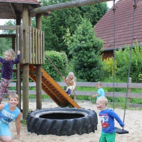 BUNGALOW 7 personnes - Maison de vacances confortable avec 2 salles de bains, dans le Bruchttal