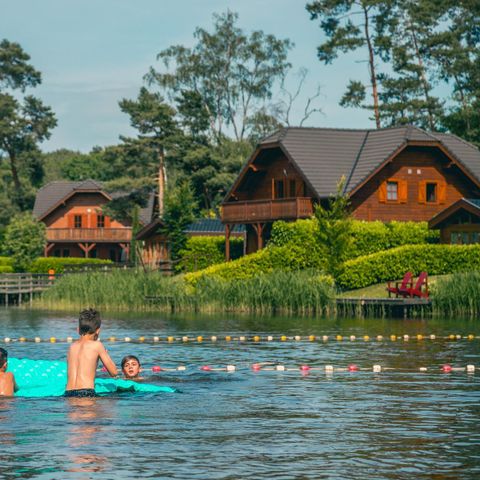 MAISON 8 personnes - Pavillon l'étage