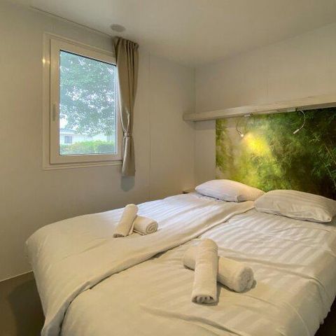 HÉBERGEMENT INSOLITE 4 personnes - Petite maison 2+2 Hottub