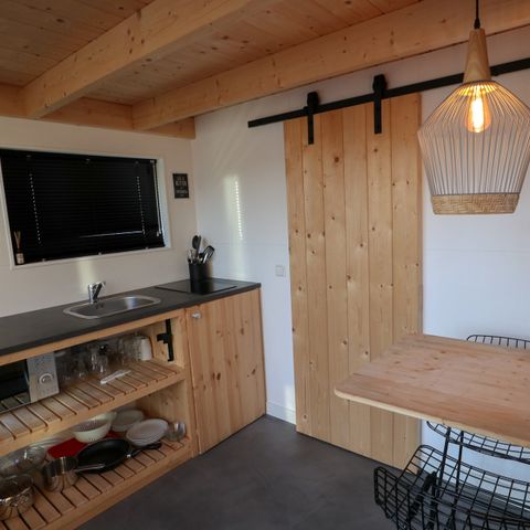 HÉBERGEMENT INSOLITE 2 personnes - Petite maison