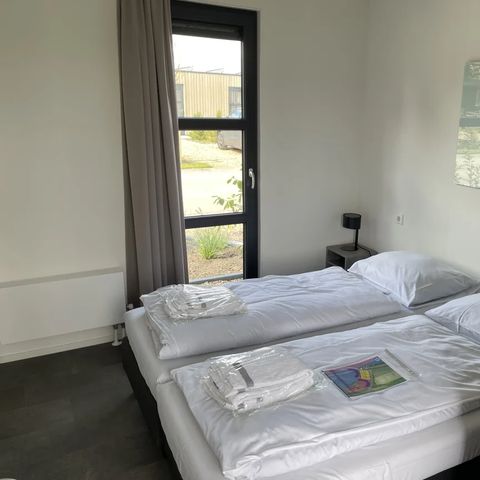 BUNGALOW 4 personnes - Cube Maximum